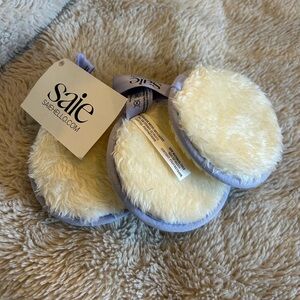 NWT Reusable beauty rounds